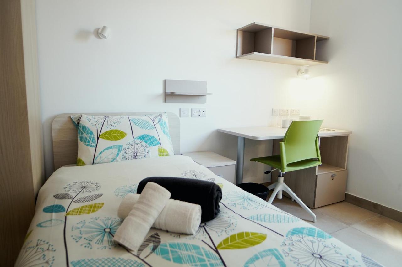 Campus Hub Pansiyon Msida Dış mekan fotoğraf