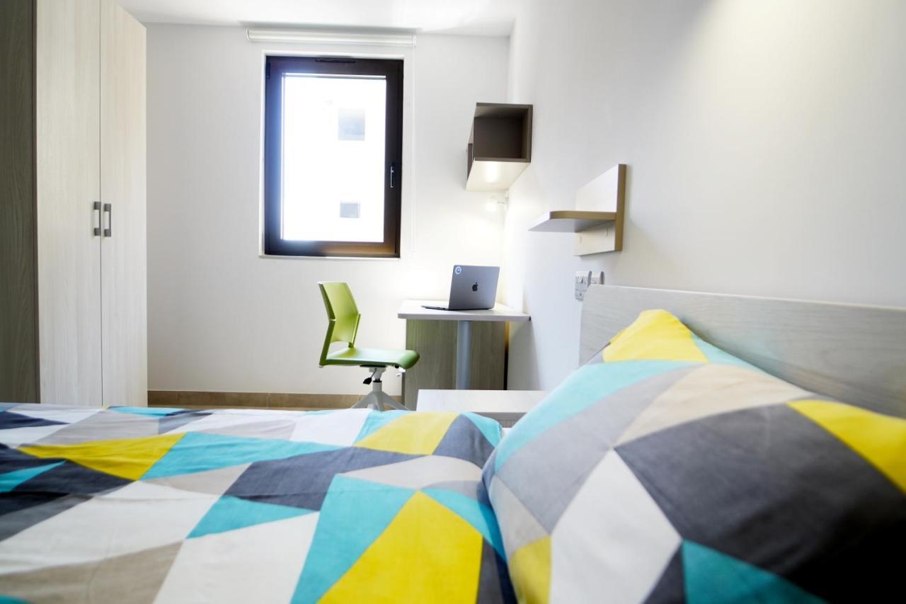 Campus Hub Pansiyon Msida Dış mekan fotoğraf
